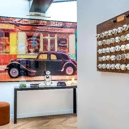 Scarlett Hotel