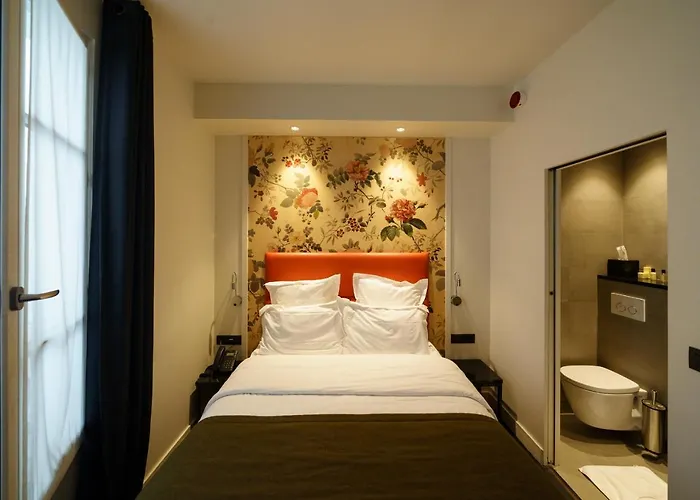 Hotel Scarlett